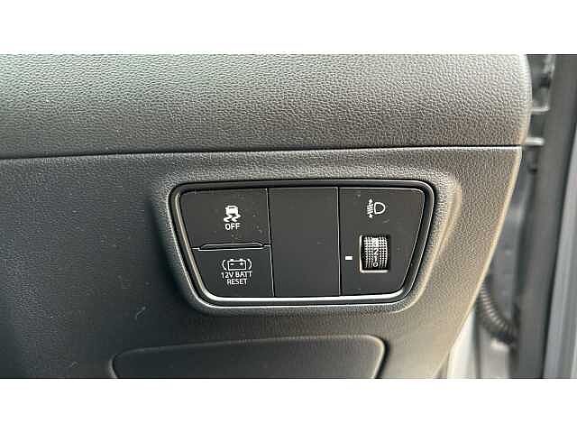 Hyundai TUCSON 1.6 TGDi Hybrid 230 Premium 5dr 2WD Auto SILVER