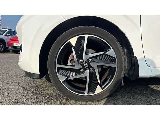 Hyundai I10 I10 1.2 MPi Premium 5dr WHITE