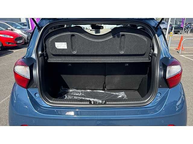 Hyundai I10 i10 5Dr HAT 1.0 MPi 67ps Advance Plus Pack AU Vibrant Blue