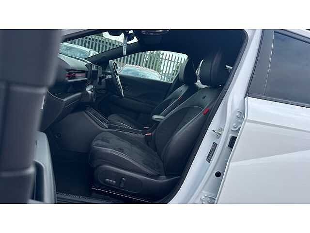 Hyundai KONA KONA 160kW N Line S 65kWh 5dr Auto White
