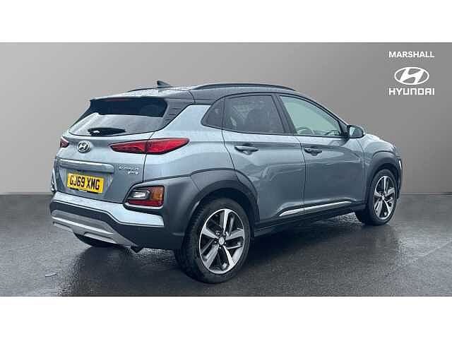 Hyundai KONA KONA 1.6T GDi Blue Drive Premium GT 5dr 4WD DCT SILVER