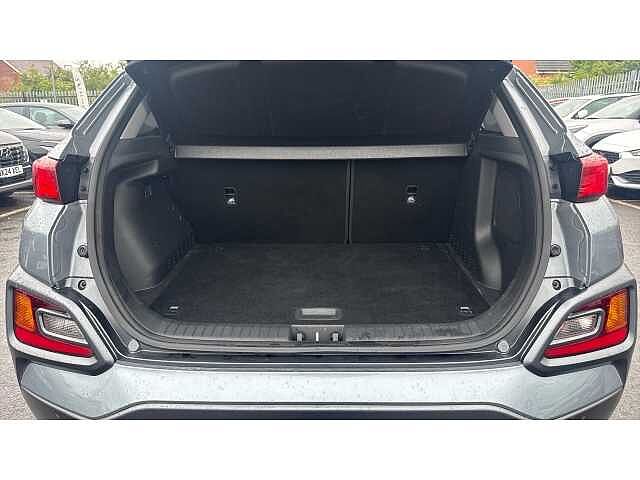 Hyundai KONA KONA 1.6T GDi Blue Drive Premium GT 5dr 4WD DCT SILVER
