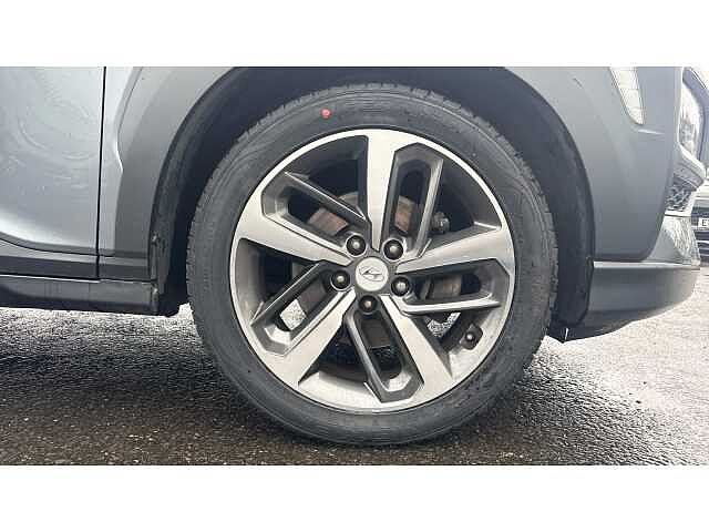 Hyundai KONA KONA 1.6T GDi Blue Drive Premium GT 5dr 4WD DCT SILVER