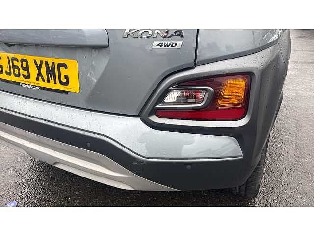 Hyundai KONA KONA 1.6T GDi Blue Drive Premium GT 5dr 4WD DCT SILVER