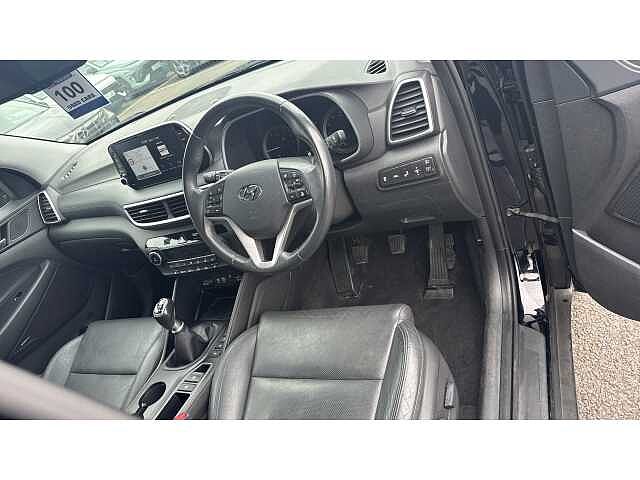 Hyundai TUCSON TUCSON 1.6 GDi Premium 5dr 2WD BLACK