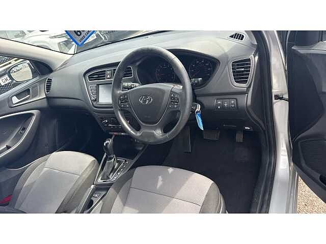 Hyundai I20 I20 1.0 T-GDi SE 5dr Auto SILVER