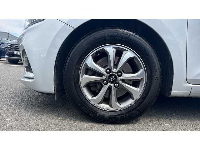 Hyundai I20 I20 1.0 T-GDi SE 5dr Auto SILVER