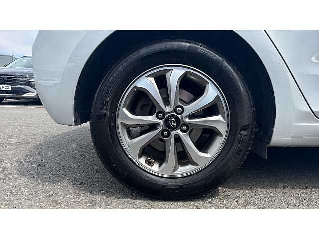 Hyundai I20 I20 1.0 T-GDi SE 5dr Auto SILVER