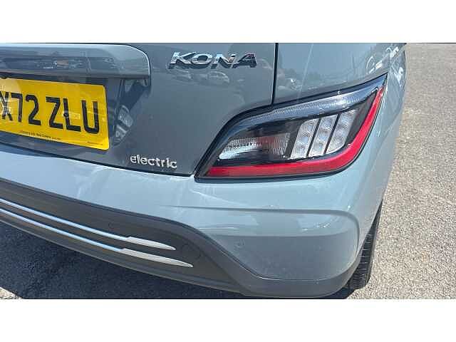 Hyundai Kona KONA 100kW Premium 39kWh 5dr Auto