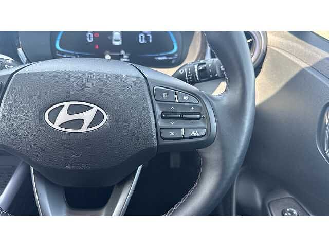 Hyundai i10 I10 1.0 [63] Premium 5dr Auto [Nav]