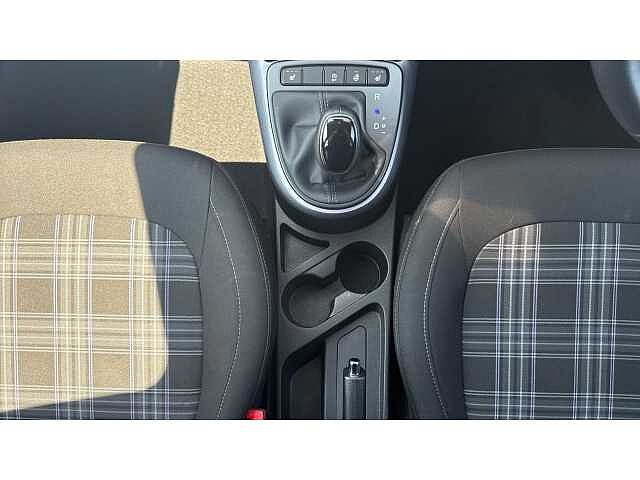 Hyundai i10 I10 1.0 [63] Premium 5dr Auto [Nav]