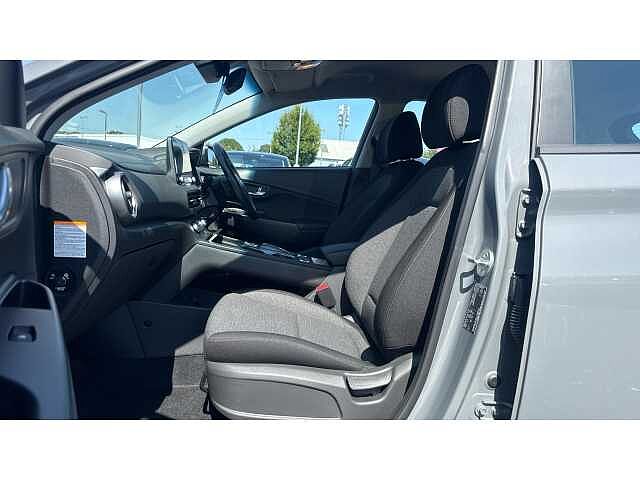 Hyundai Kona KONA 100kW SE Connect 39kWh 5dr Auto