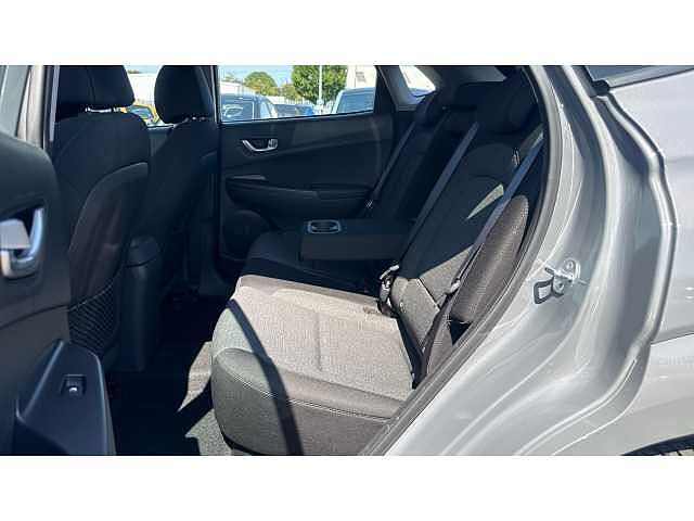 Hyundai Kona KONA 100kW SE Connect 39kWh 5dr Auto