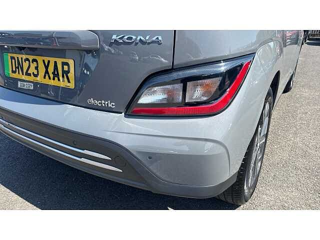 Hyundai Kona KONA 100kW SE Connect 39kWh 5dr Auto