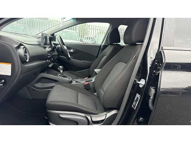Hyundai KONA KONA 1.6 GDi Hybrid Premium 5dr DCT BLACK