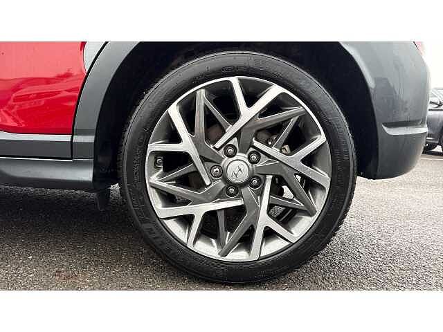 Hyundai KONA KONA 1.6 GDi Hybrid Premium 5dr DCT Red