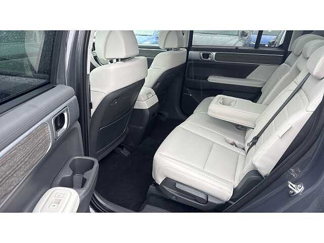 Hyundai SANTA FE SANTA FE 1.6 TGDi 239 Hybrid Ultimate 5dr 4WD Auto Ecotronic Grey