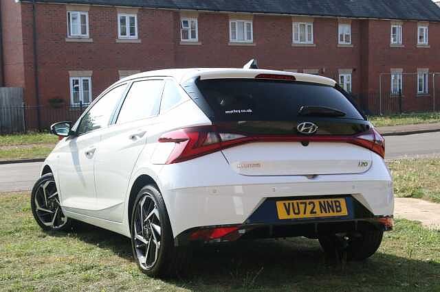 Hyundai I20 1.0T GDi 48V MHD Premium 5dr DCT White