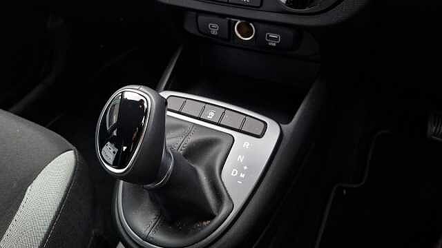 Hyundai i10 1.2 [79] Advance 5dr Auto [Nav]