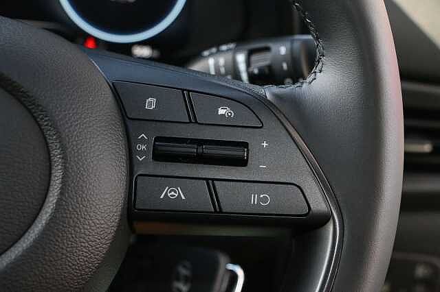 Hyundai BAYON 1.0 TGDi [90] Black Line 5dr