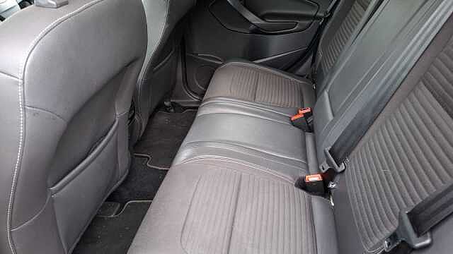 Ford Kuga 2.0 TDCi Titanium Edition 5dr 2WD