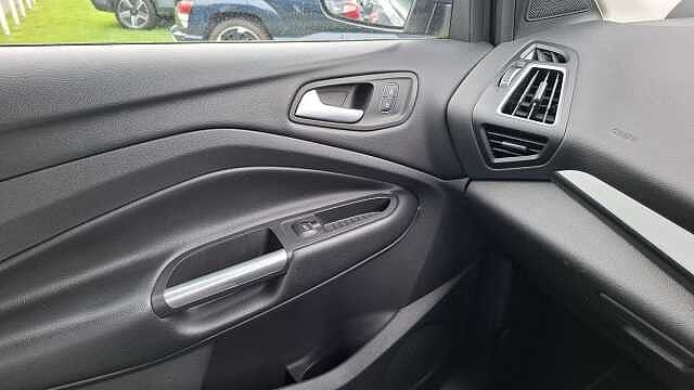 Ford Kuga 2.0 TDCi Titanium Edition 5dr 2WD