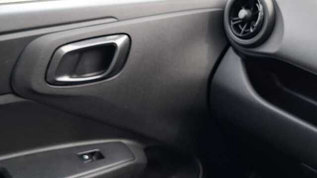 Hyundai I10 1.0 MPi SE Connect 5dr Auto Green