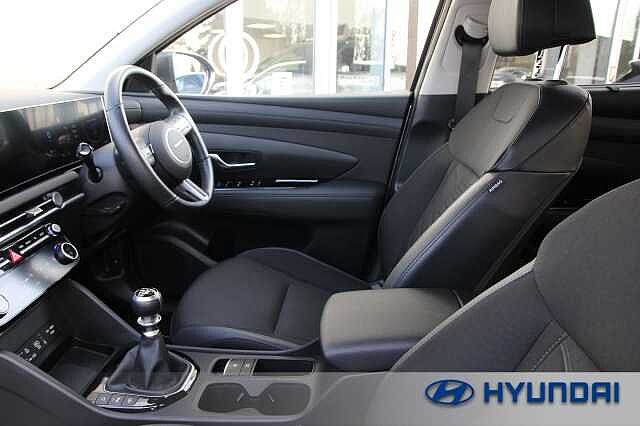 Hyundai TUCSON 1.6T Premium 5dr