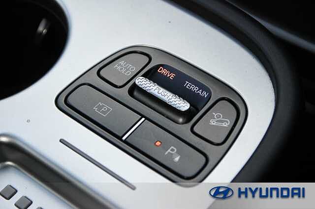 Hyundai IONIQ 9 226kW Ultimate 110kWh 5dr AWD Auto Ionosphere Green Pearl