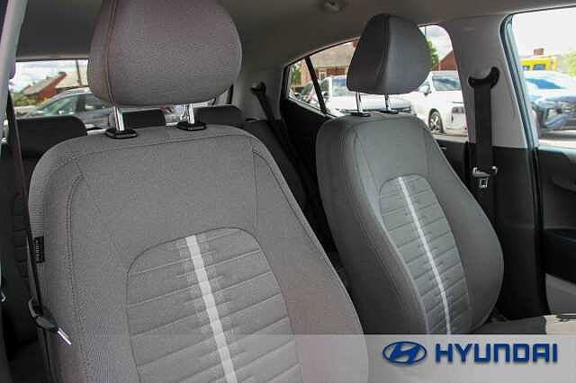 Hyundai I10 1.2 MPi Premium 5dr Auto LUMEN GREY