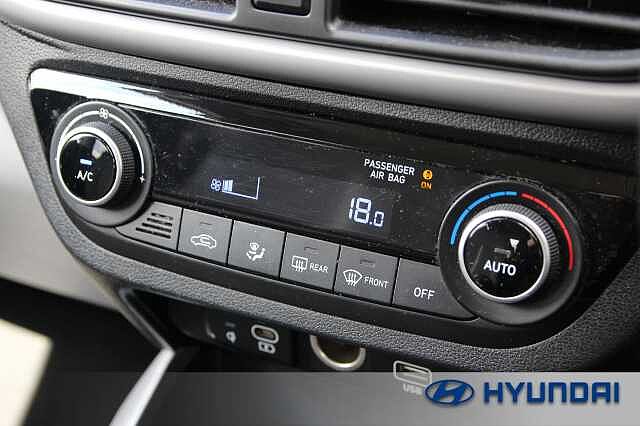 Hyundai I10 1.2 MPi Premium 5dr Auto LUMEN GREY
