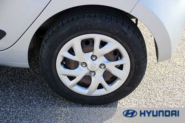Hyundai i10 1.2 SE 5dr