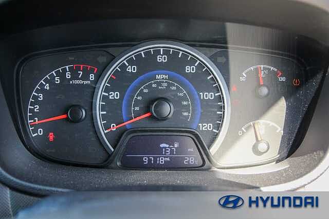 Hyundai i10 1.2 SE 5dr
