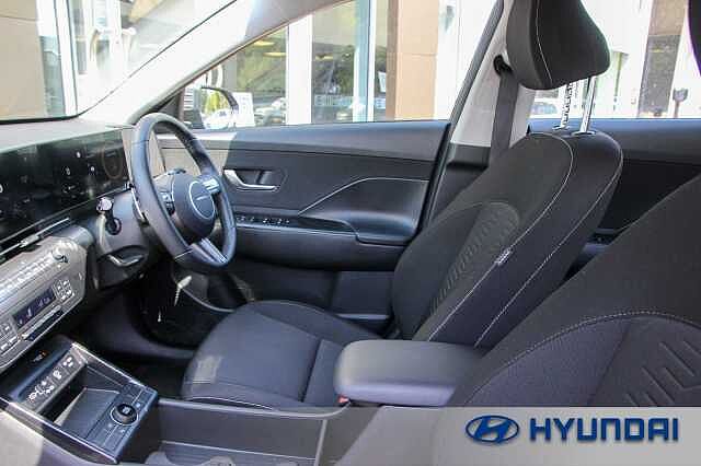 Hyundai KONA 1.6 GDi Hybrid Advance 5dr DCT Ecotronic Grey
