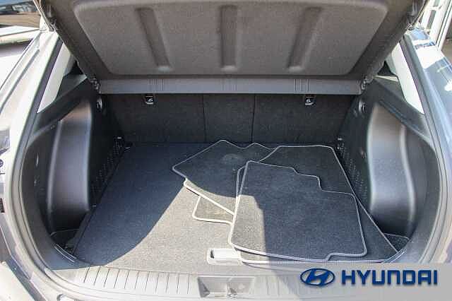 Hyundai KONA 1.6 GDi Hybrid Advance 5dr DCT Ecotronic Grey