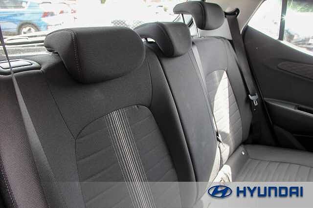 Hyundai i10 1.2 MPi SE Connect 5dr