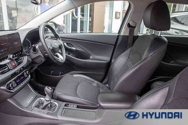 Hyundai i30 1.0T GDi Premium 5dr