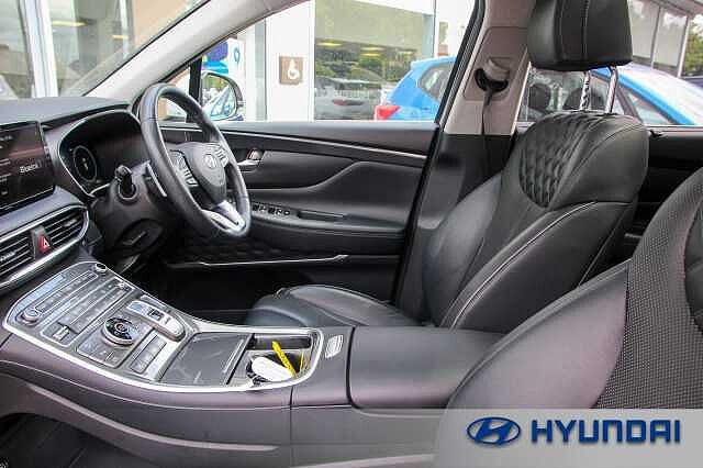 Hyundai SANTA FE 1.6 TGDi Plug-in Hybrid Ultimate 5dr 4WD Auto