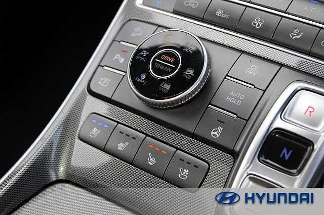 Hyundai SANTA FE 1.6 TGDi Plug-in Hybrid Ultimate 5dr 4WD Auto