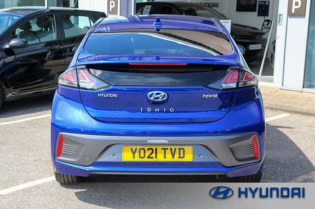 Hyundai IONIQ 1.6 GDi Hybrid Premium SE 5dr DCT