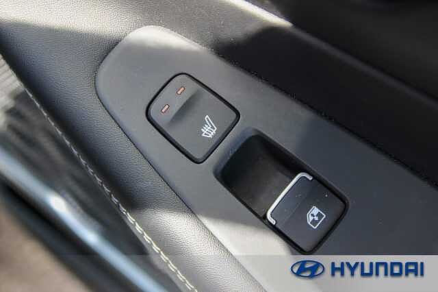 Hyundai SANTA FE 1.6 TGDi Hybrid Ultimate 5dr 4WD Auto