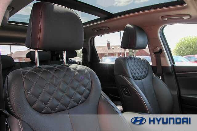 Hyundai SANTA FE 1.6 TGDi Hybrid Ultimate 5dr 4WD Auto
