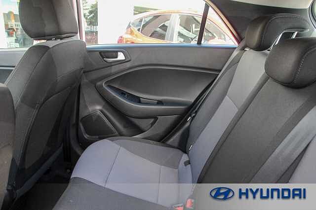 Hyundai i20 1.2 MPi SE 5dr