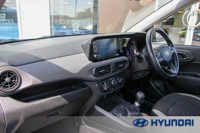 Hyundai i10 1.0 MPi SE Connect 5dr