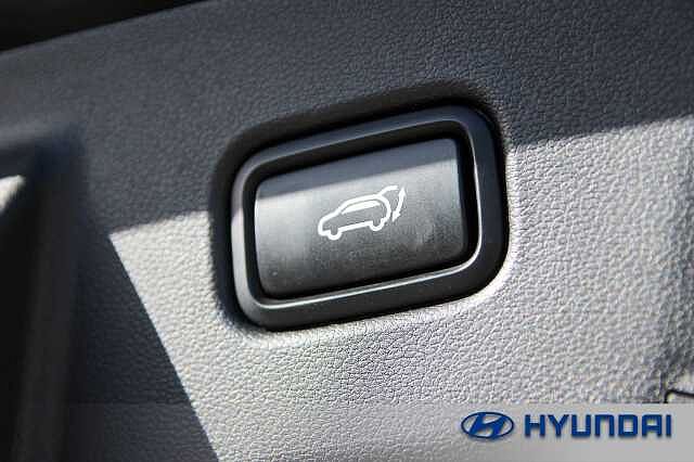 Hyundai TUCSON 1.6 TGDi Hybrid 230 Ultimate 5dr 2WD Auto Abyss Black