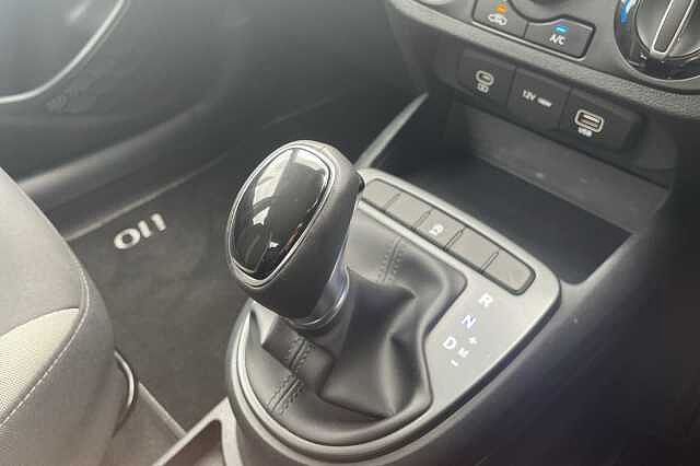 Hyundai i10 Advance [Nav] 1.0 MPi (63ps)