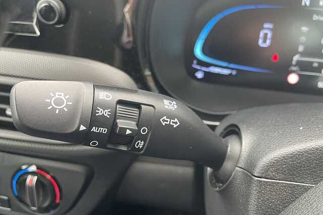 Hyundai i10 Advance [Nav] 1.0 MPi (63ps)