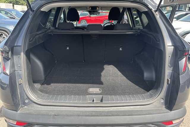 Hyundai TUCSON Premium Hybrid 1.6 T-GDi HEV (230ps)