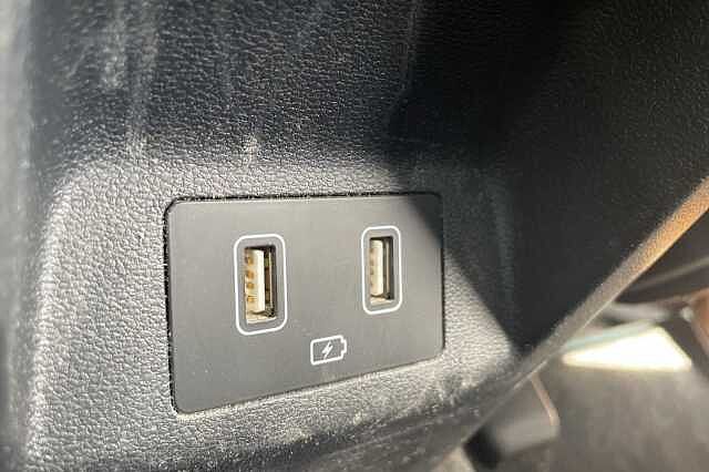 Hyundai TUCSON Premium Hybrid 1.6 T-GDi HEV (230ps)