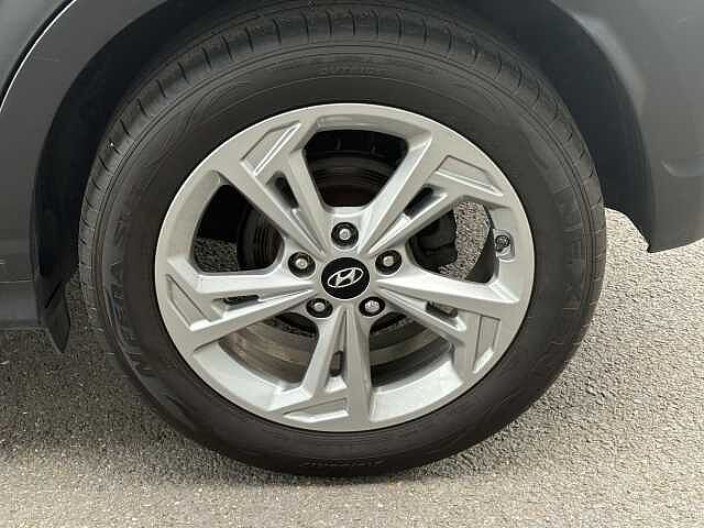 Hyundai KONA SE Connect 1.0 T-GDi MHEV (120ps)